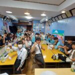 富士宮高校会議所のメンバーは、滋賀県立八幡商業高校の皆さんと交流しました。